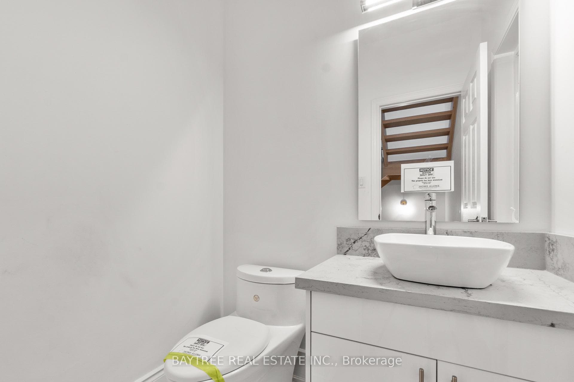 162 Bathurst Glen Drive photo 23