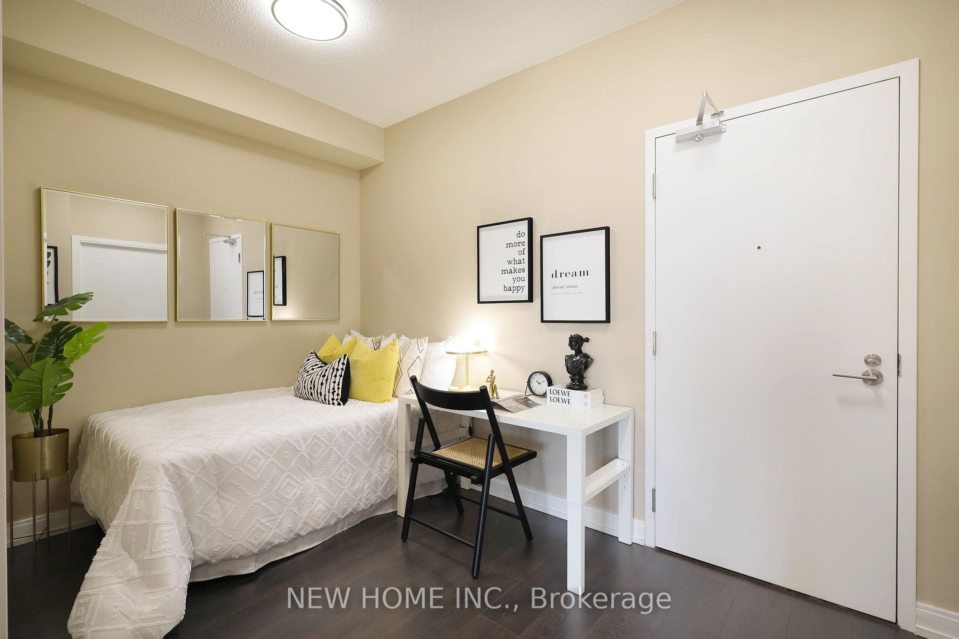 540 Bur Oak Avenue Unit 330 photo 17