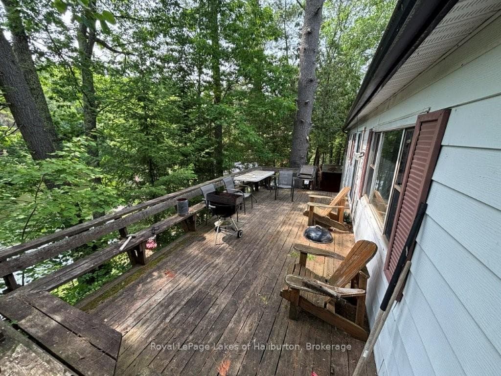 1019 Loyalist Drive photo 16