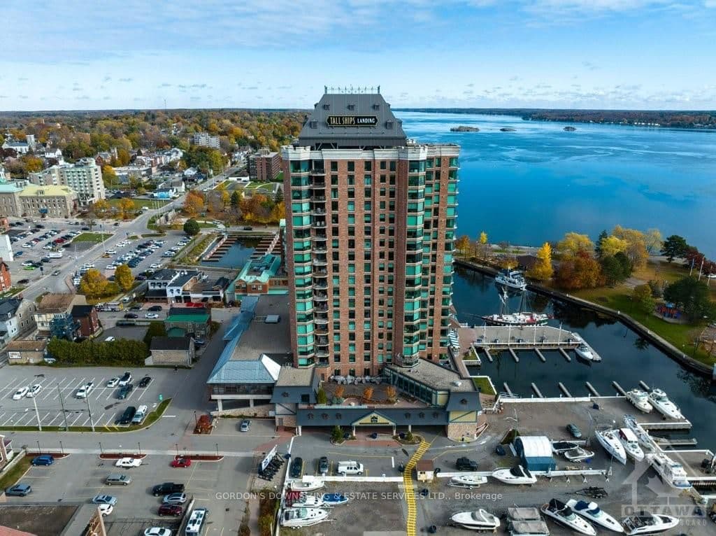 15 ST ANDREW Street Unit 1501 photo 1