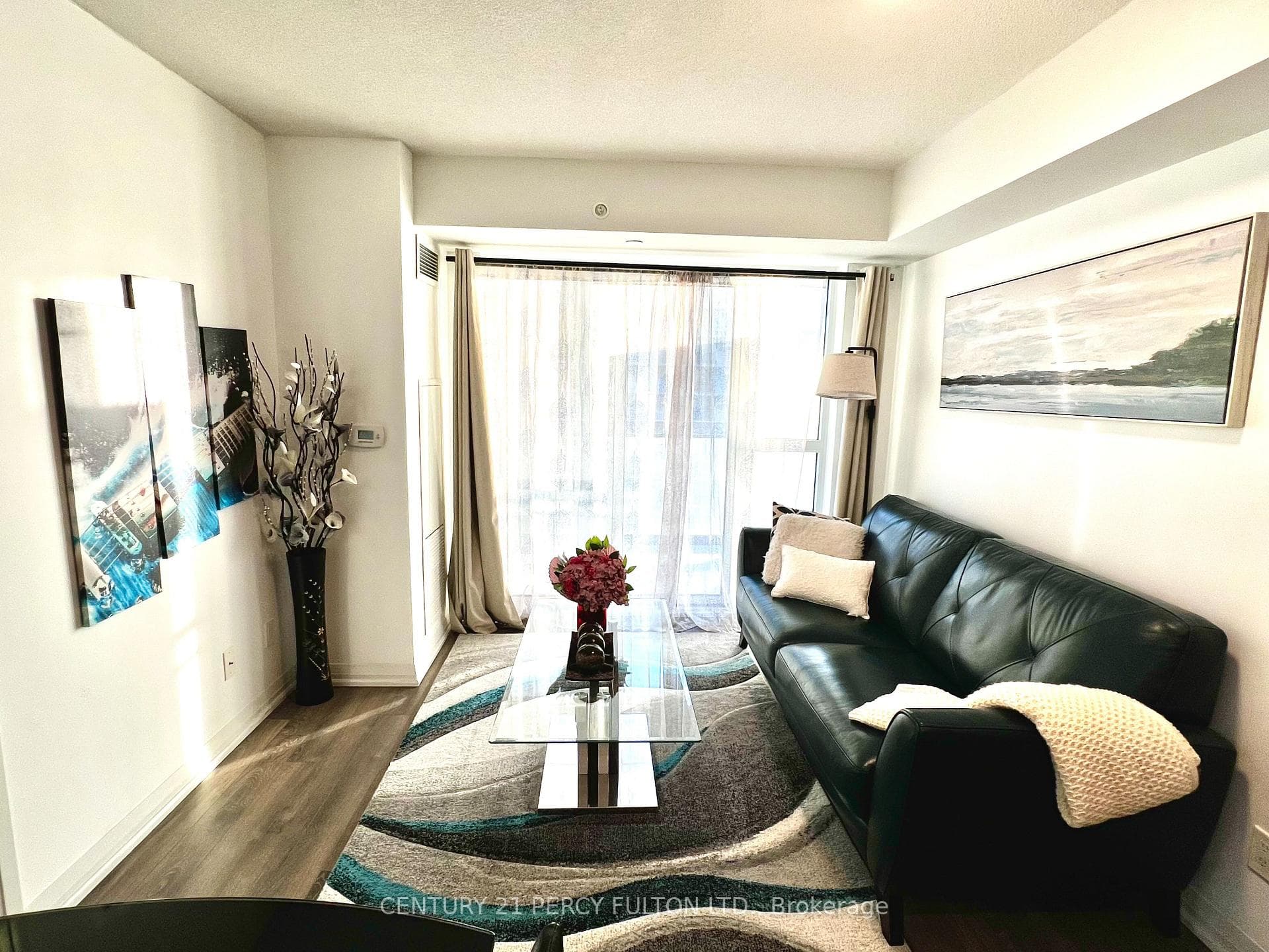30 Meadowglen Place Unit 1003 photo 8