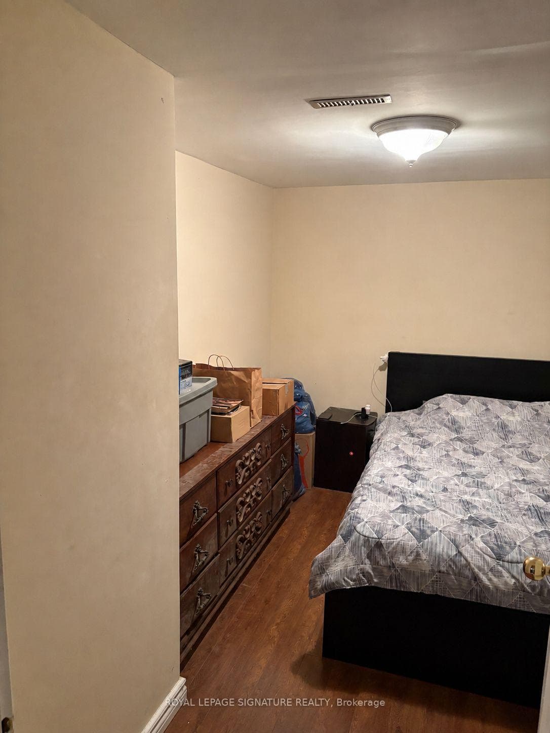 137 Madoc Drive photo 43