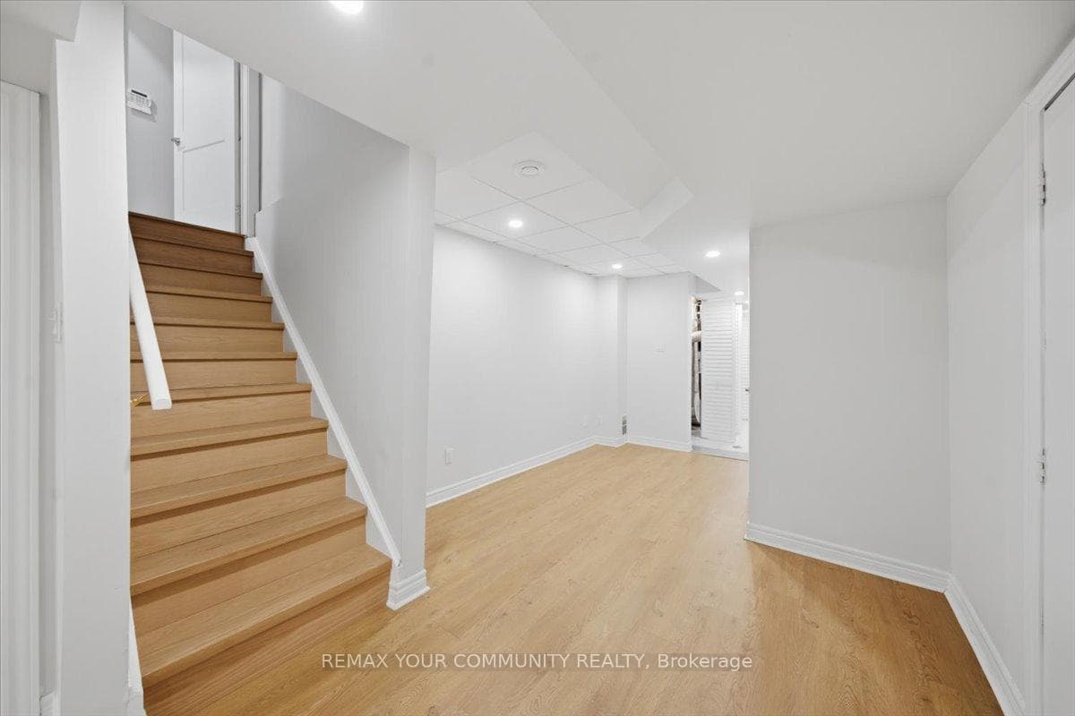 2 Hollywood Hill Circle Unit Lower photo 5