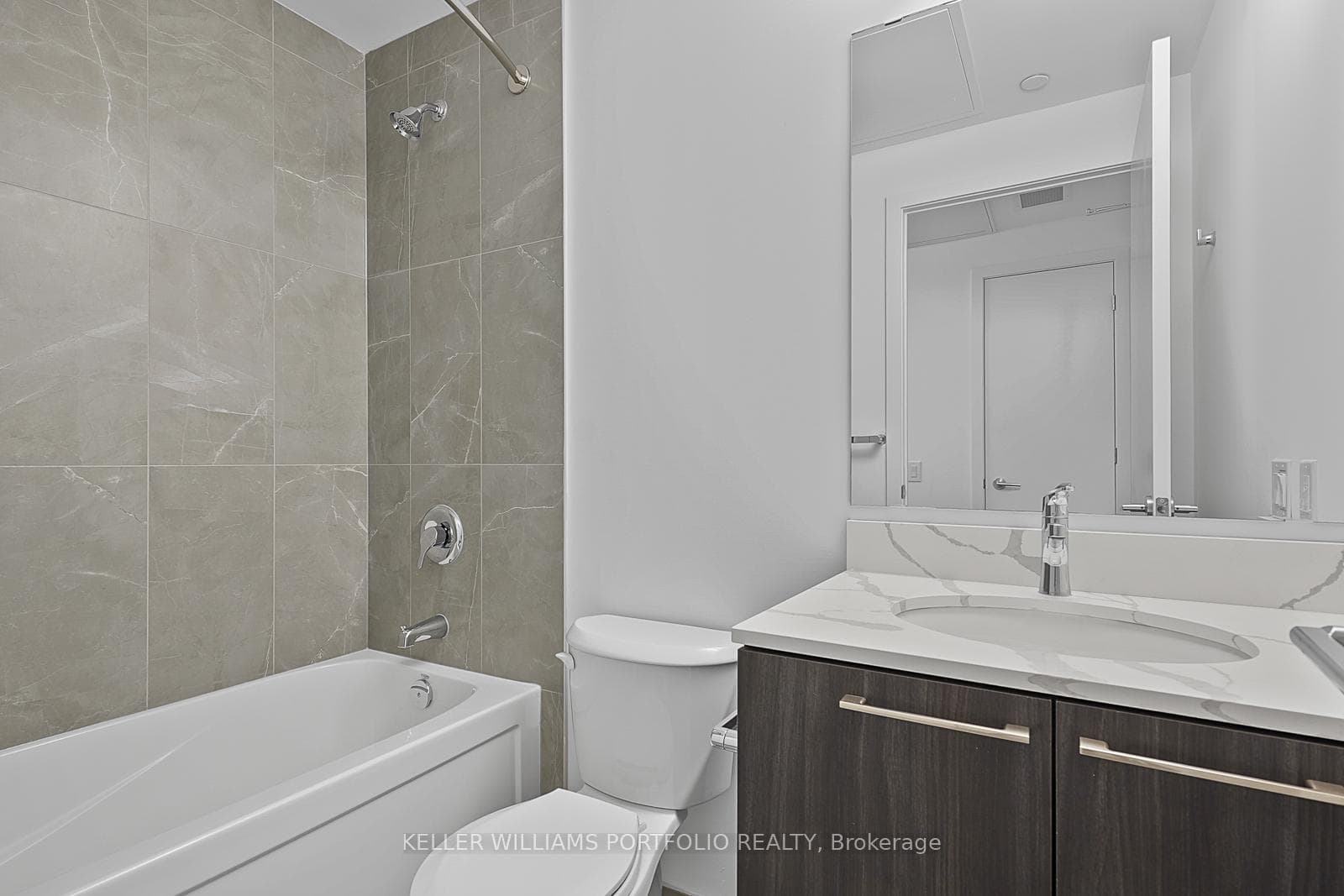 7439 Kingston Road Unit 508A photo 16