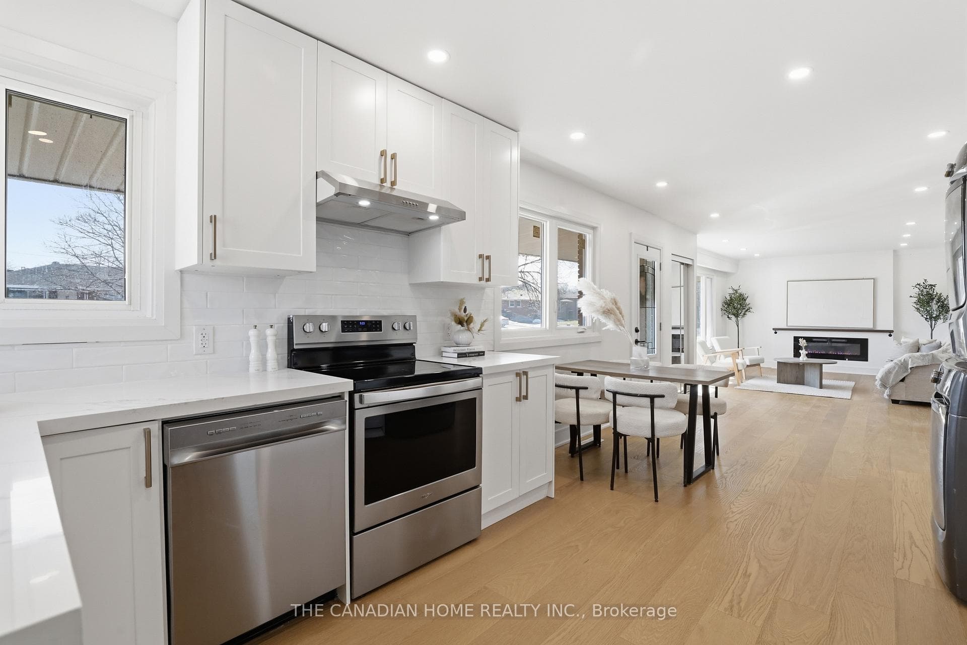 21 Clearview Heights photo 8