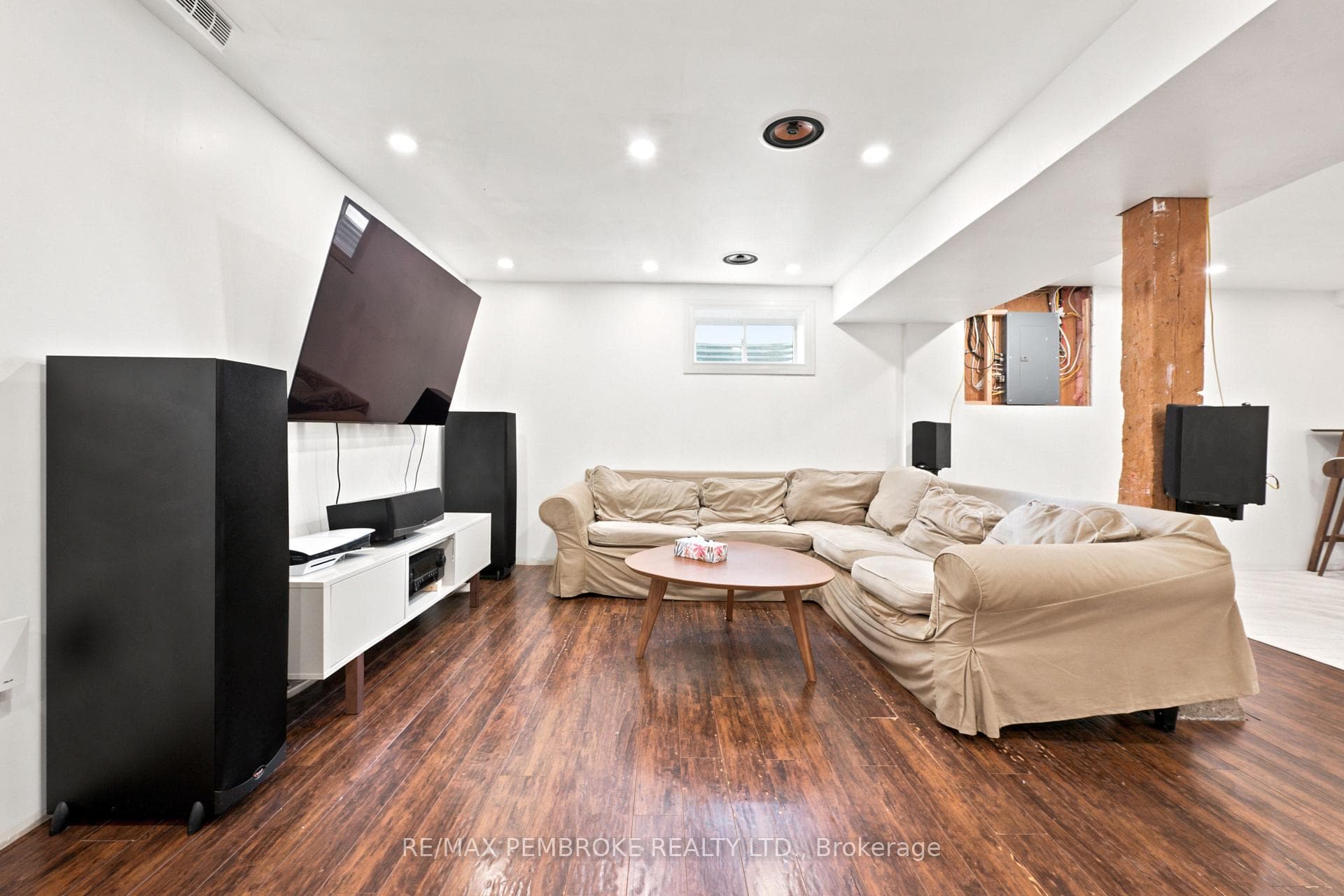 117 Algonquin Street photo 29