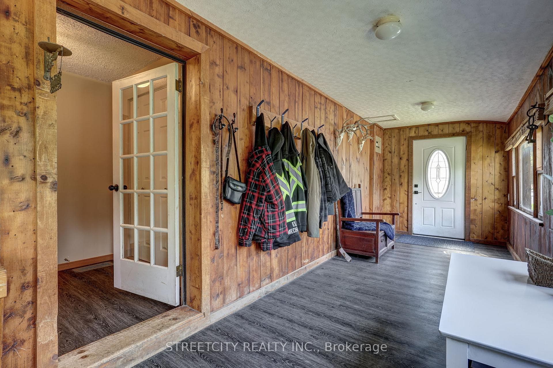 35859 Waugh Street photo 14