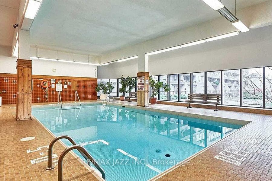 55 William Street Unit 1211 photo 11