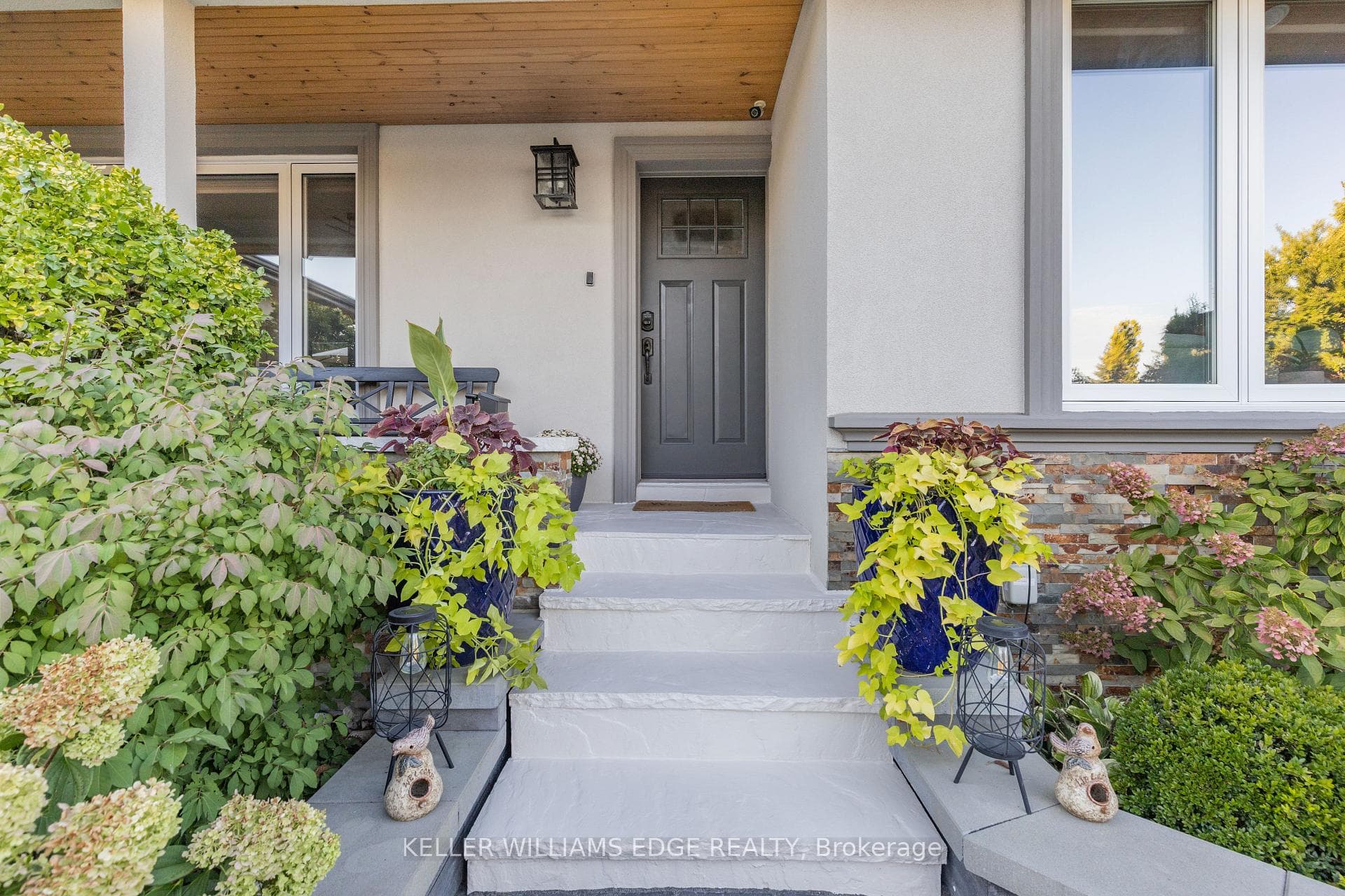 2517 Constable Road photo 8