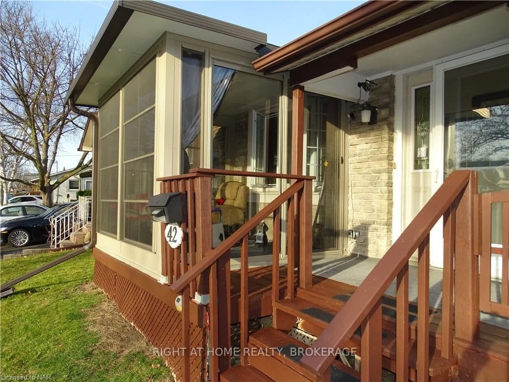 42 STANMARY Drive photo 2