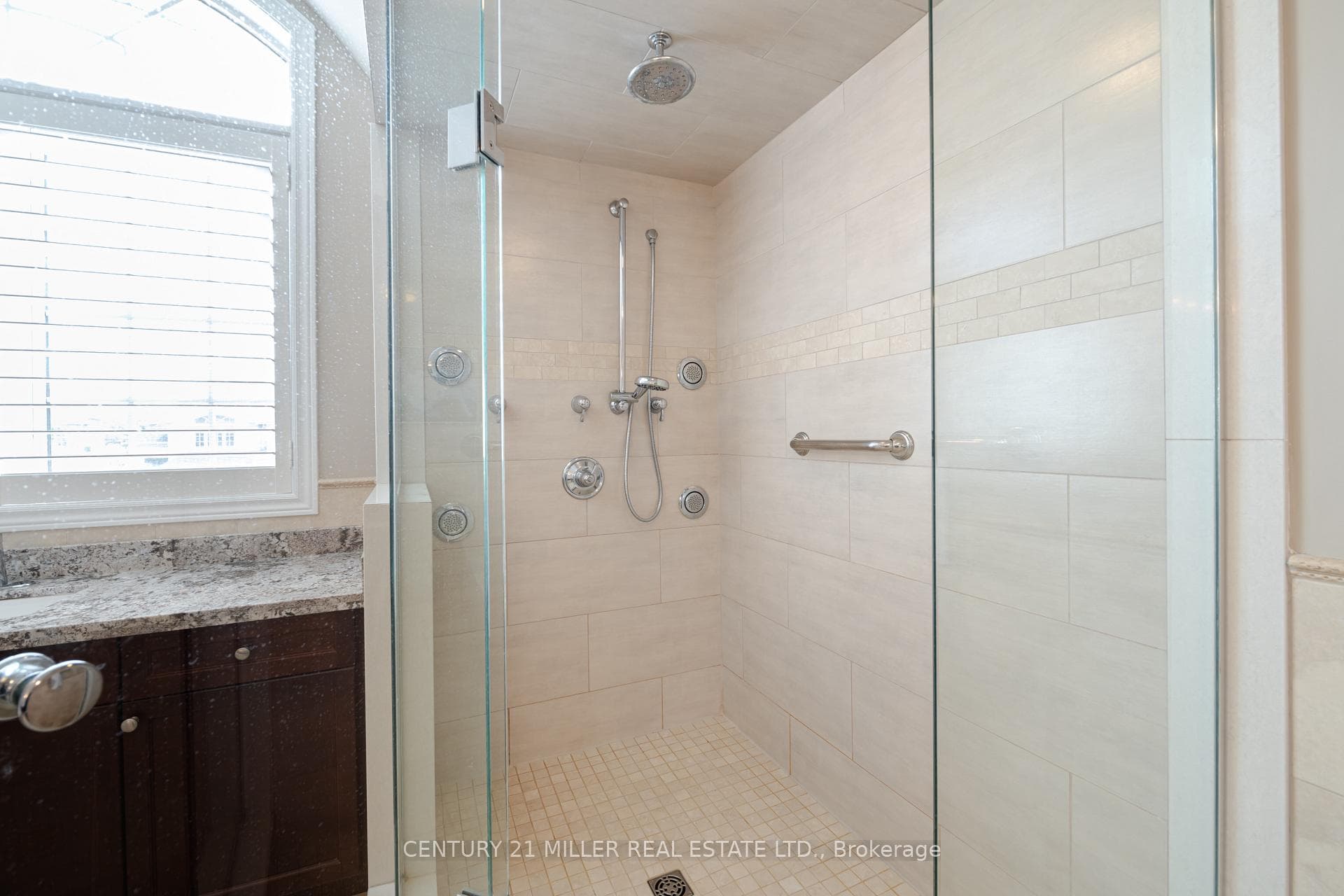3113 Cardross Court photo 21