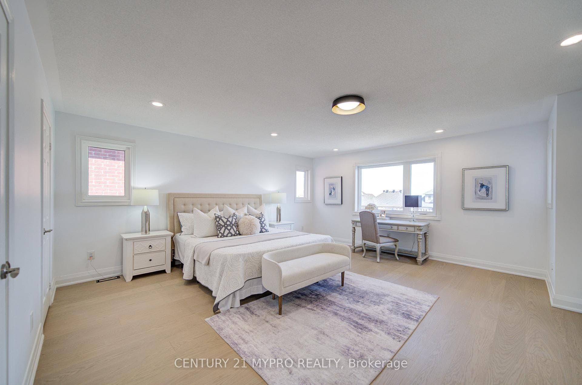 64 Glengordon Crescent photo 24