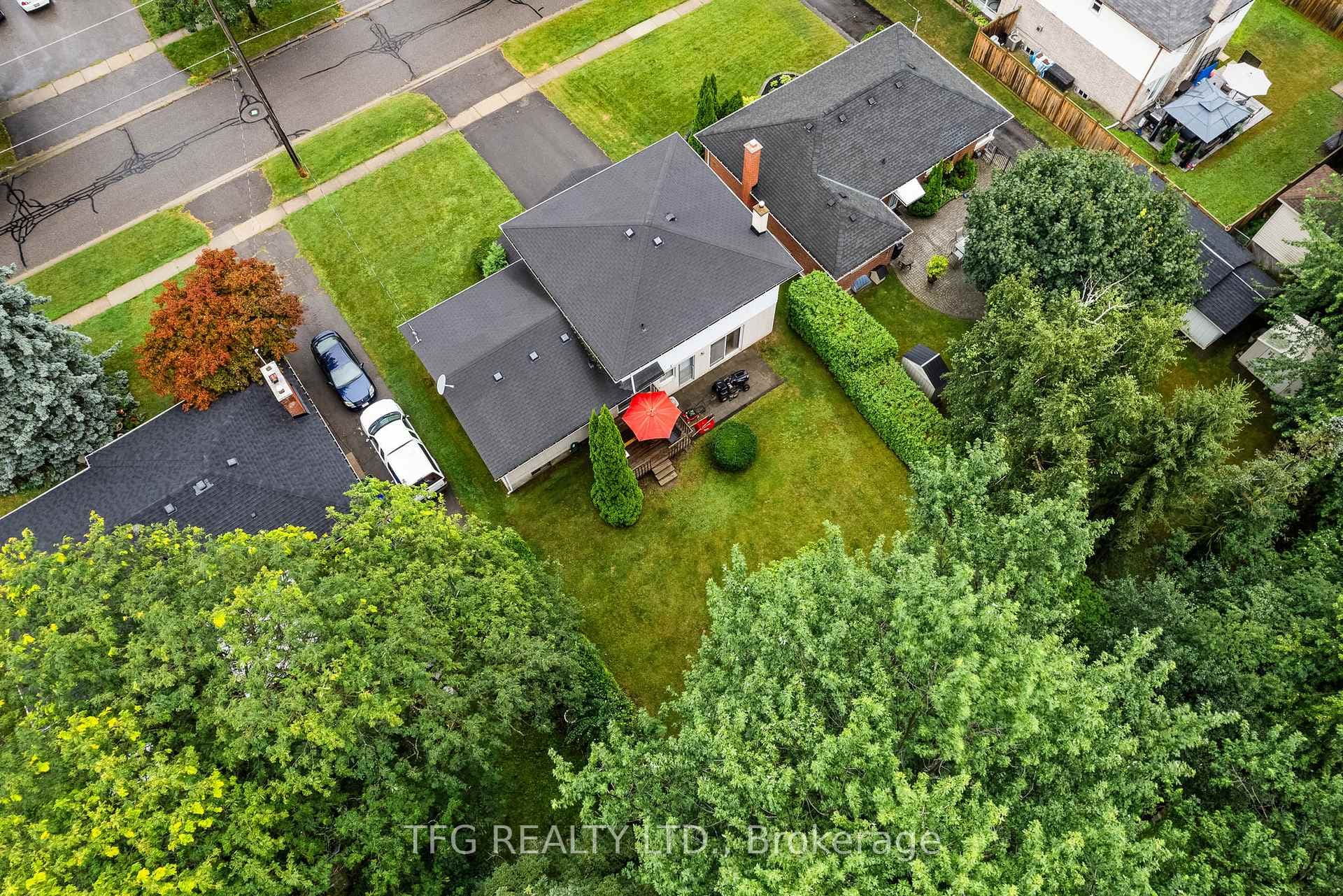 464 Finucane Street photo 2