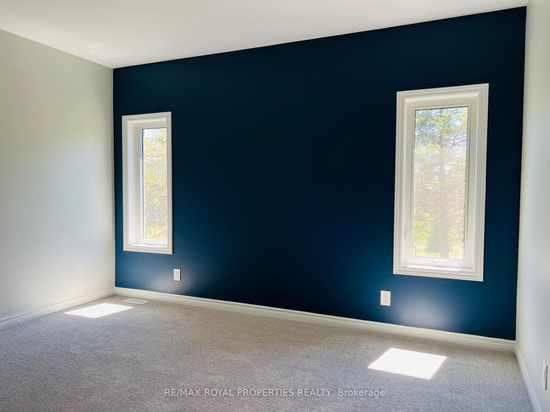 20 Athabaska Drive photo 9