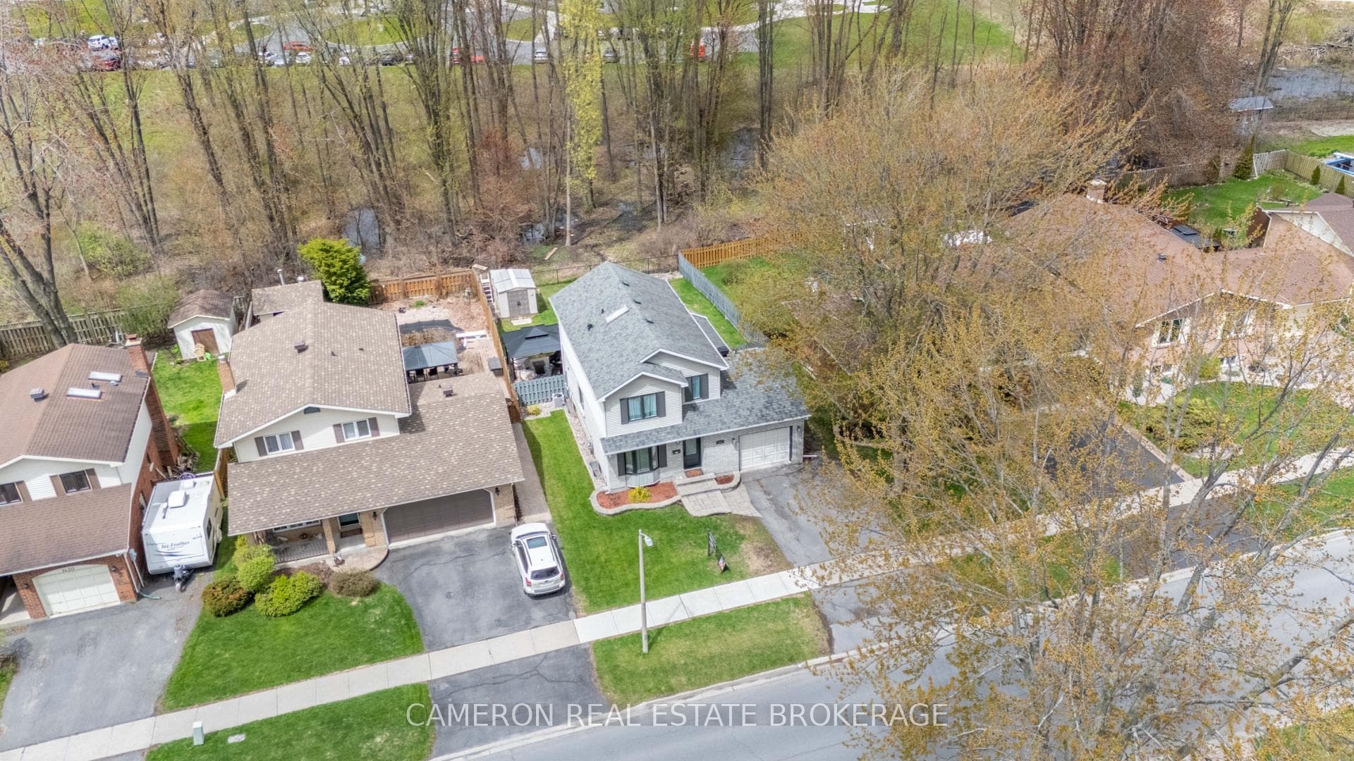 1428 Holy Cross Boulevard photo 41