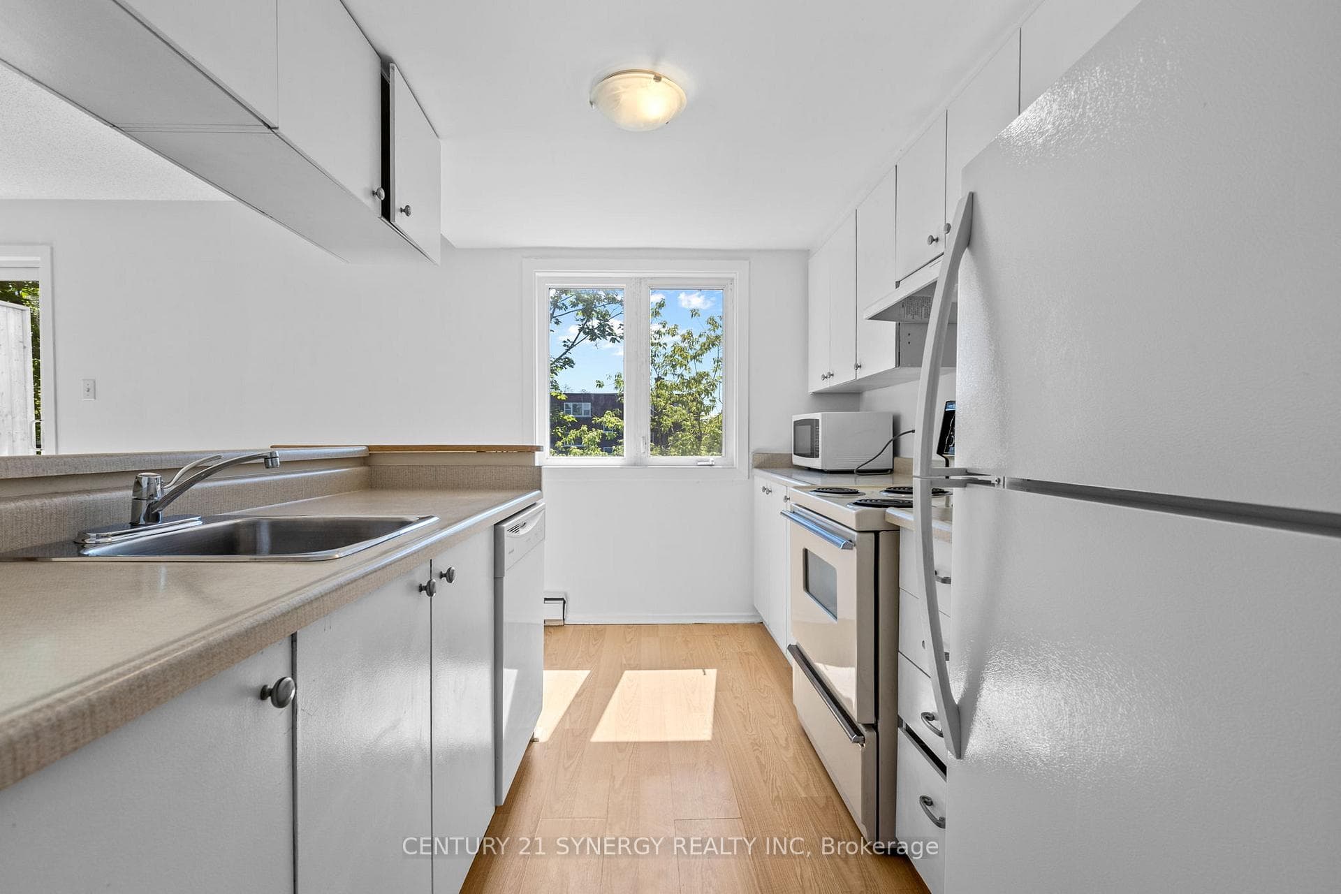 1204 Shillington Avenue Unit 8 photo 8