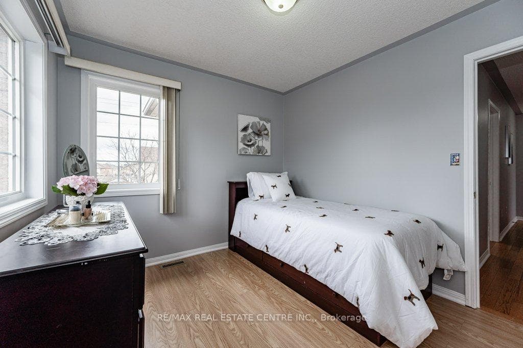 421 Cedar Hedge Road photo 13
