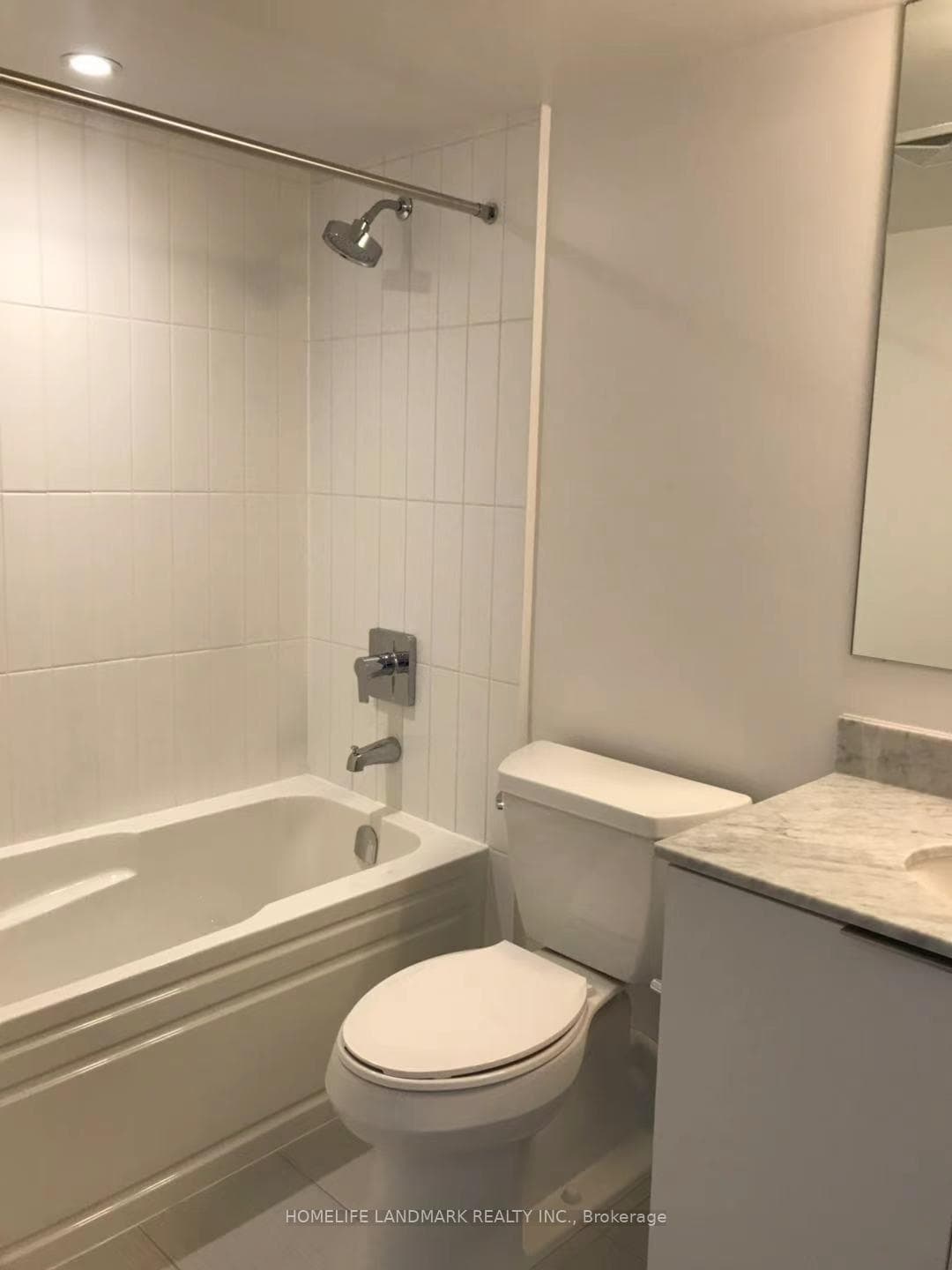 955 Bay Street Unit 1113 photo 5