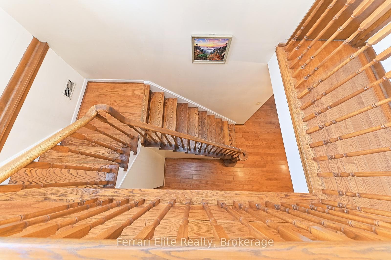 2406 Ravensthorpe Crescent photo 13