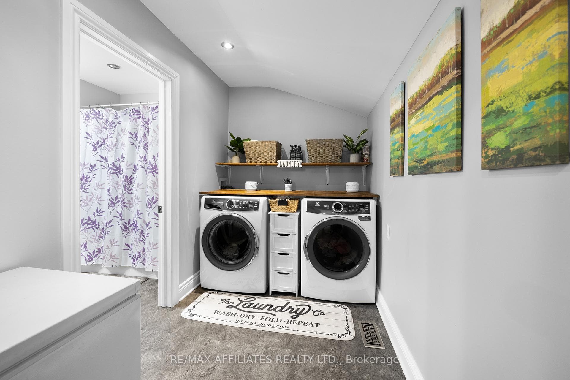 18 Winnifred Street photo 13