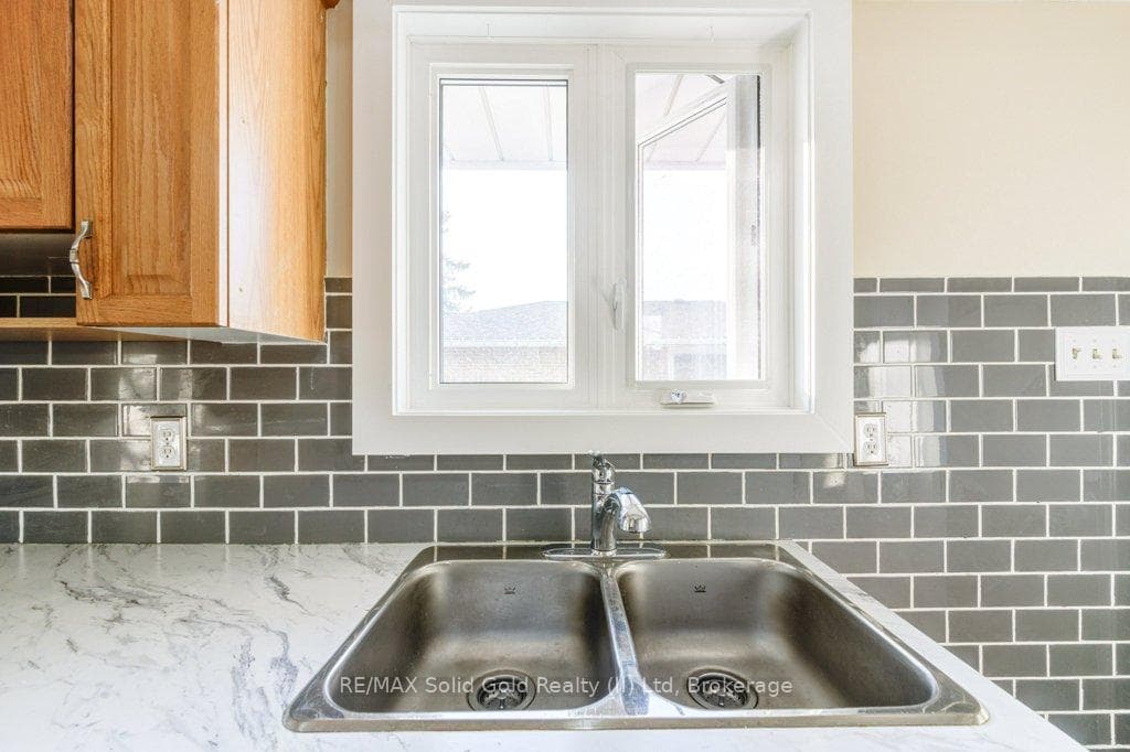 286 Cartier Drive photo 14