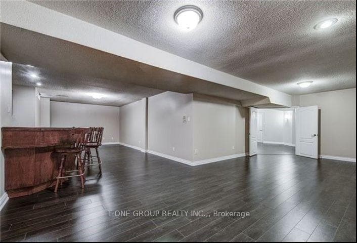 76 Blackmore Avenue photo 16