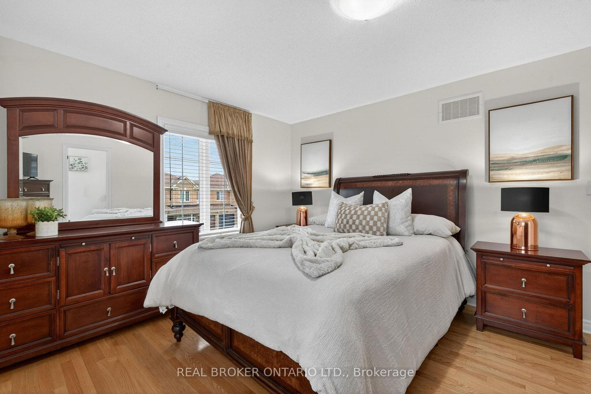 38 Nutwood Way photo 34
