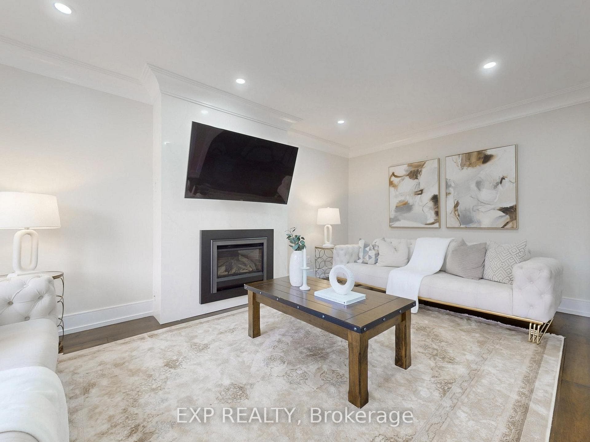 84 Burgosa Court photo 10