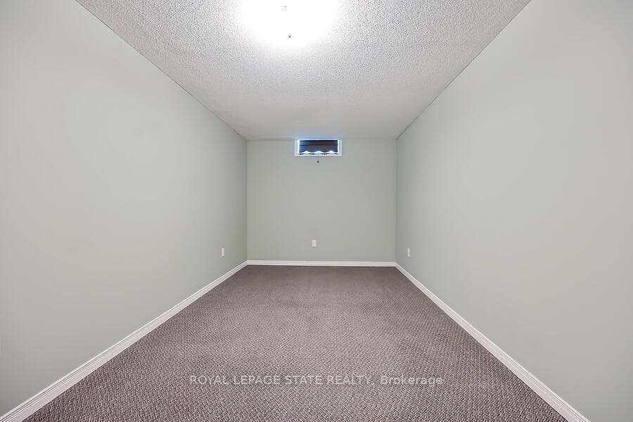 143 Terni Boulevard photo 37