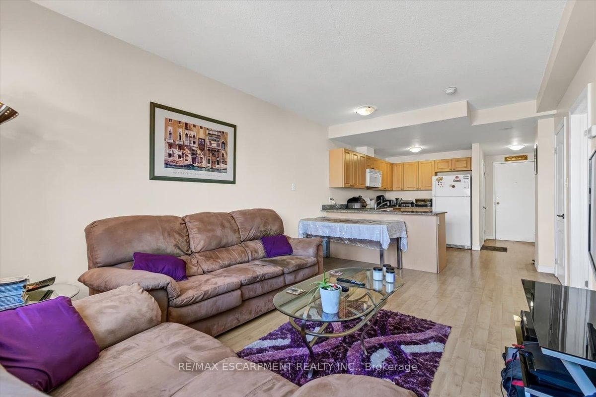 135 James Street Unit 1503 photo 3