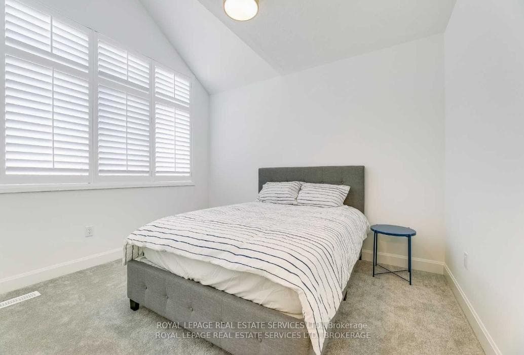 1523 Varelas Passage N/A photo 22