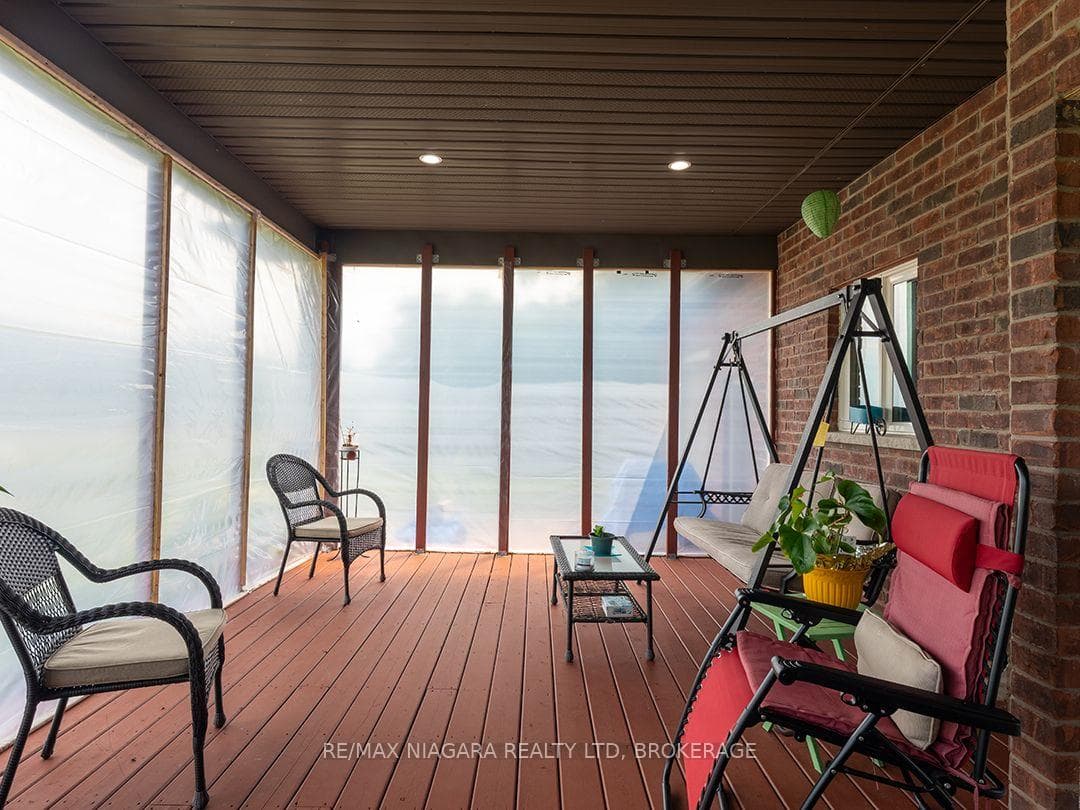 11004 Lakeshore Road photo 45