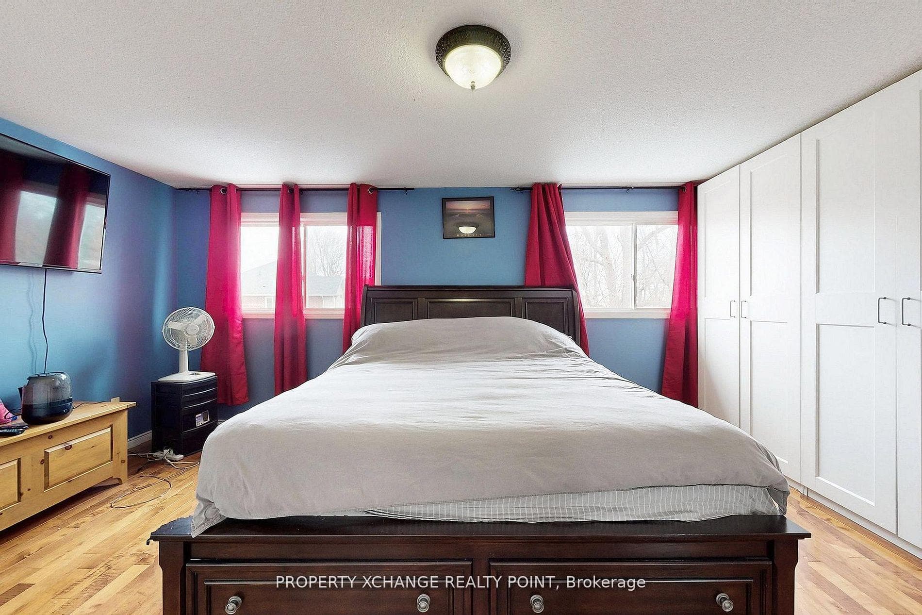 69 Jacqueline Boulevard photo 29
