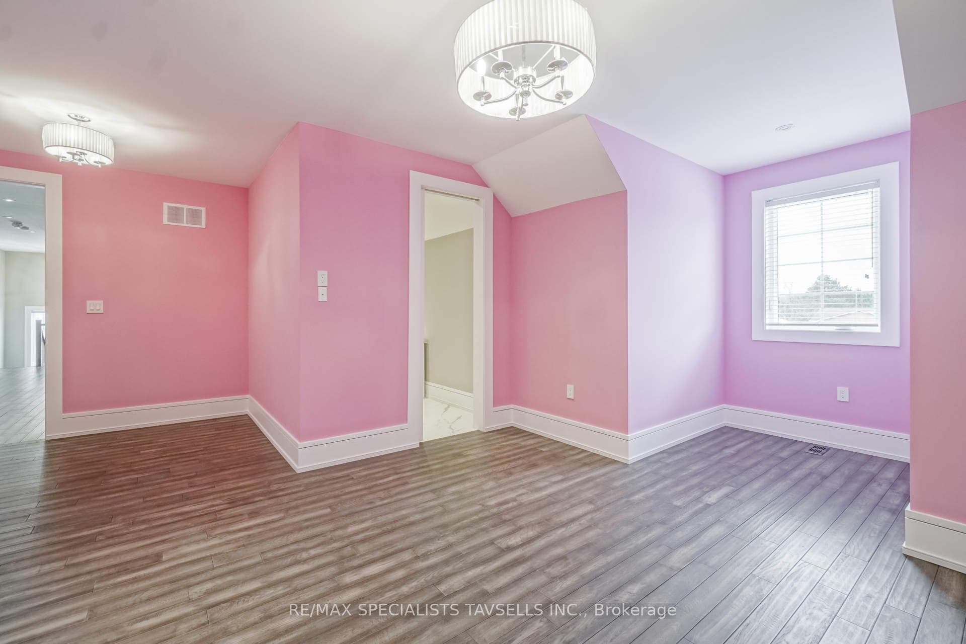7 Dolan Drive photo 28
