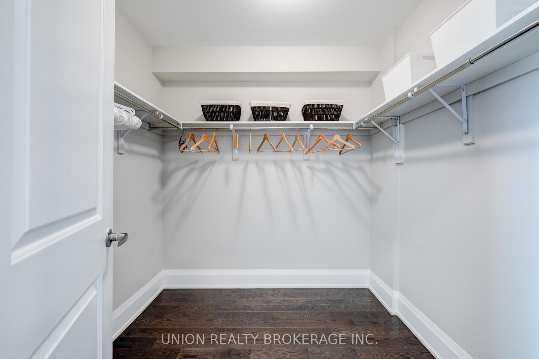 Primary Walk-in