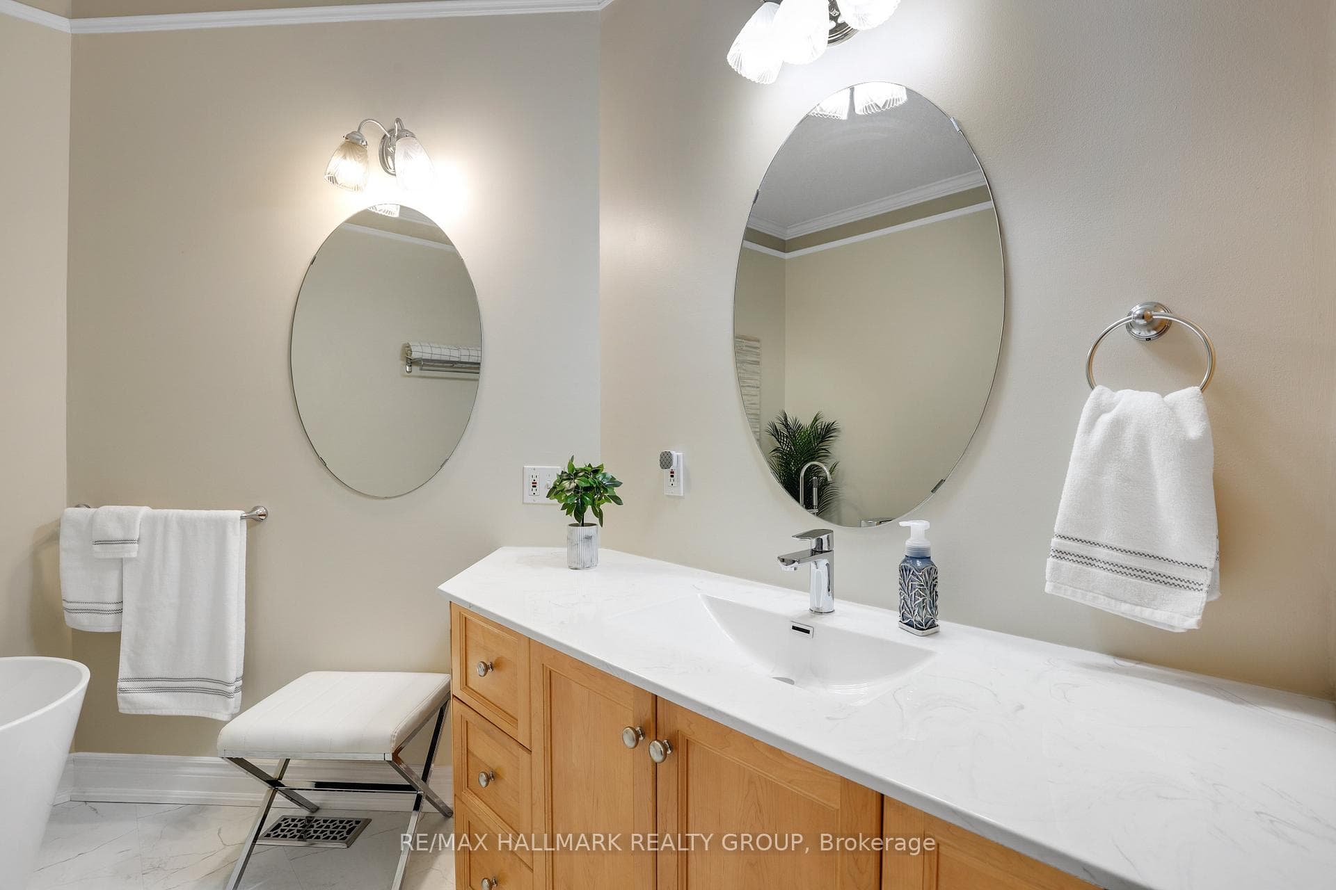 Main floor bathroom