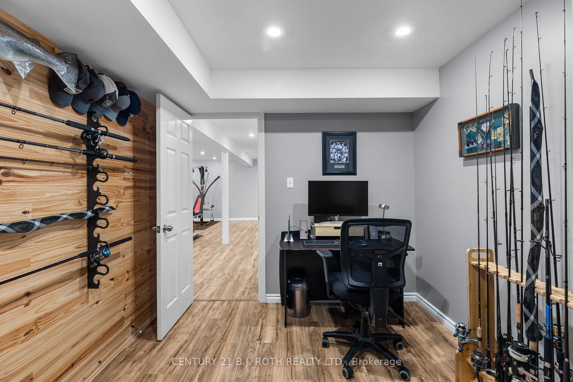 20 KRAUS Road photo 27