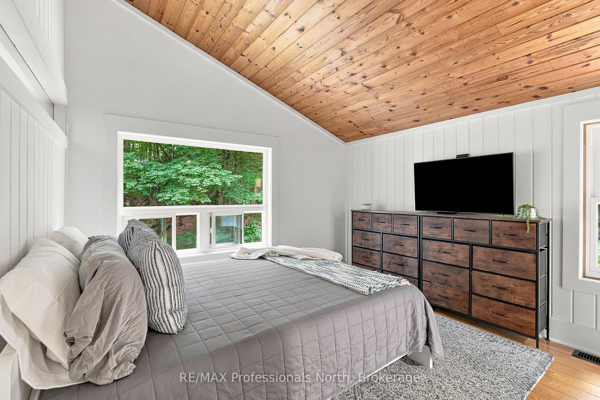869 North Mary Lake Road photo 35