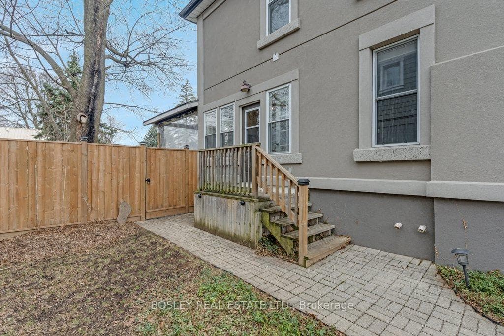 423 William Street photo 41
