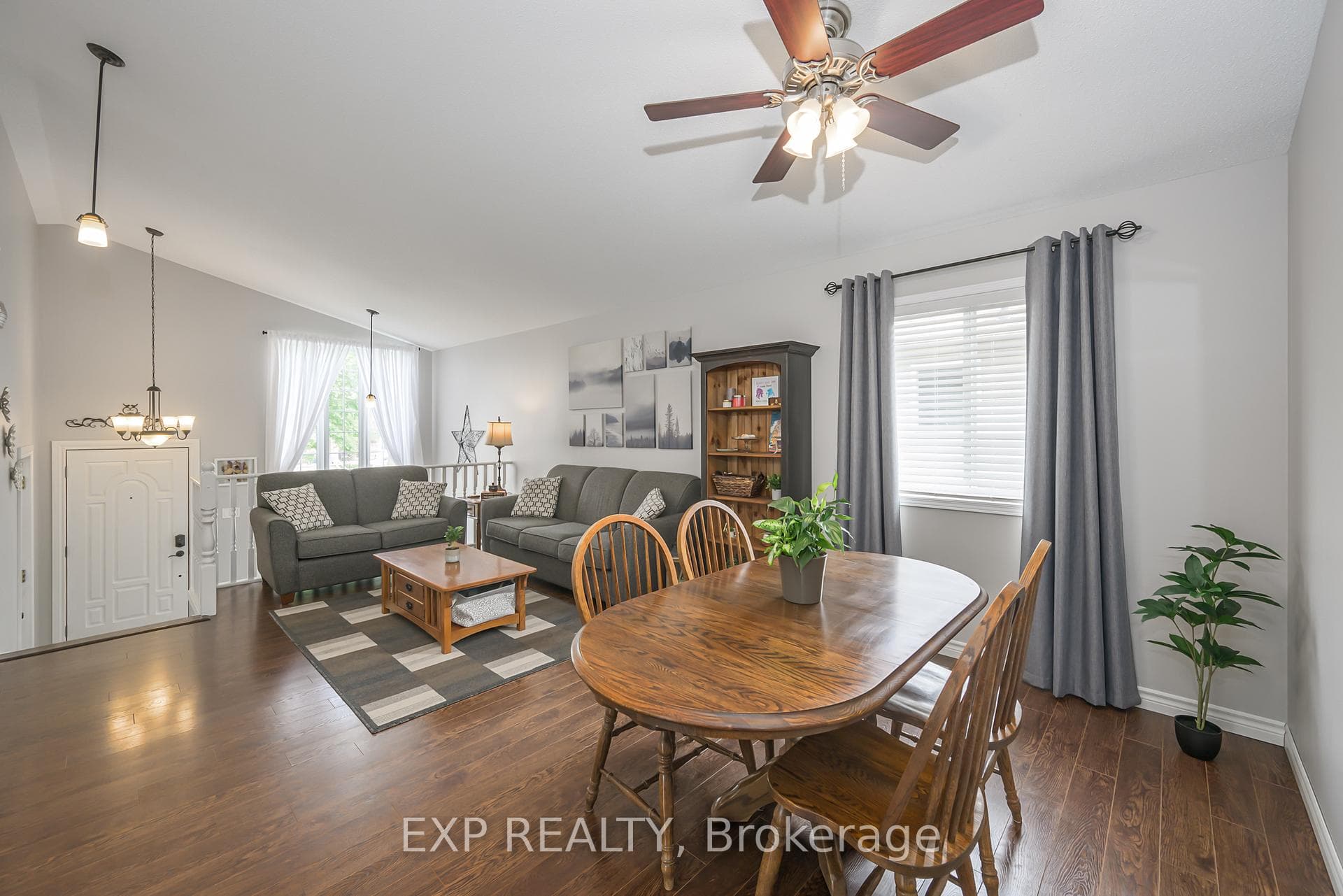 15 Bowcott Crescent photo 10