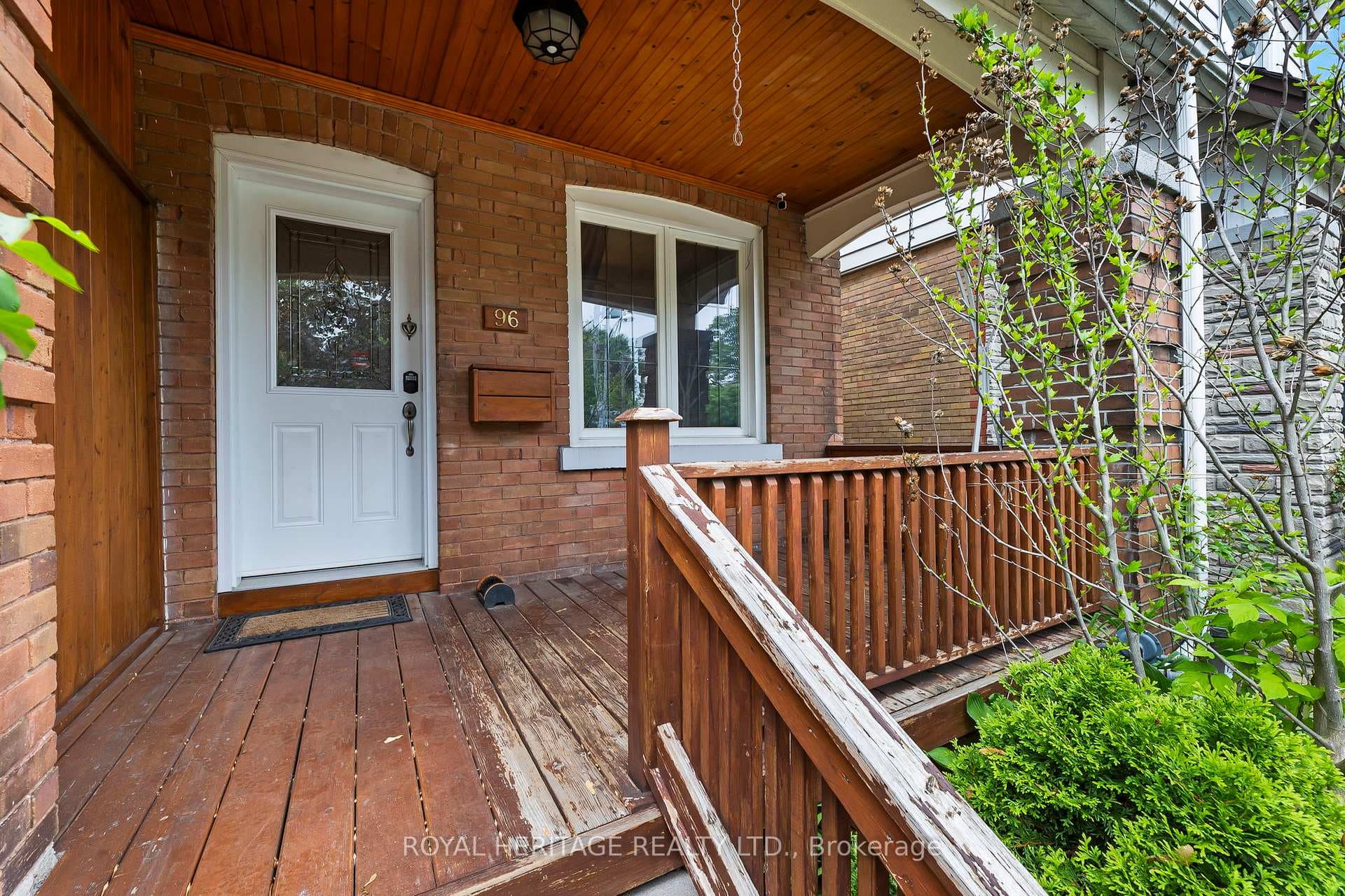 96 WOODINGTON Avenue photo 3