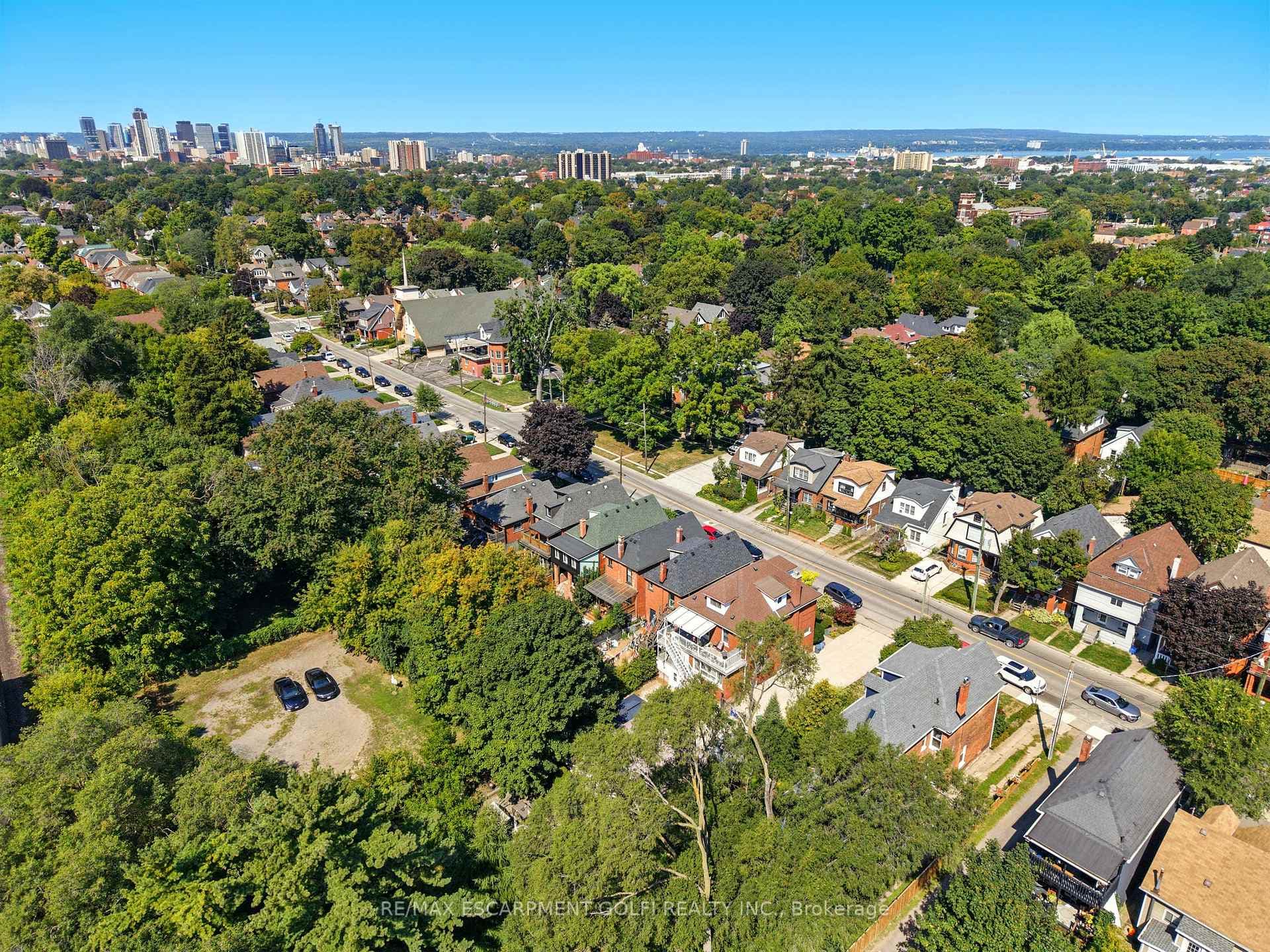 284 Cumberland Avenue photo 44