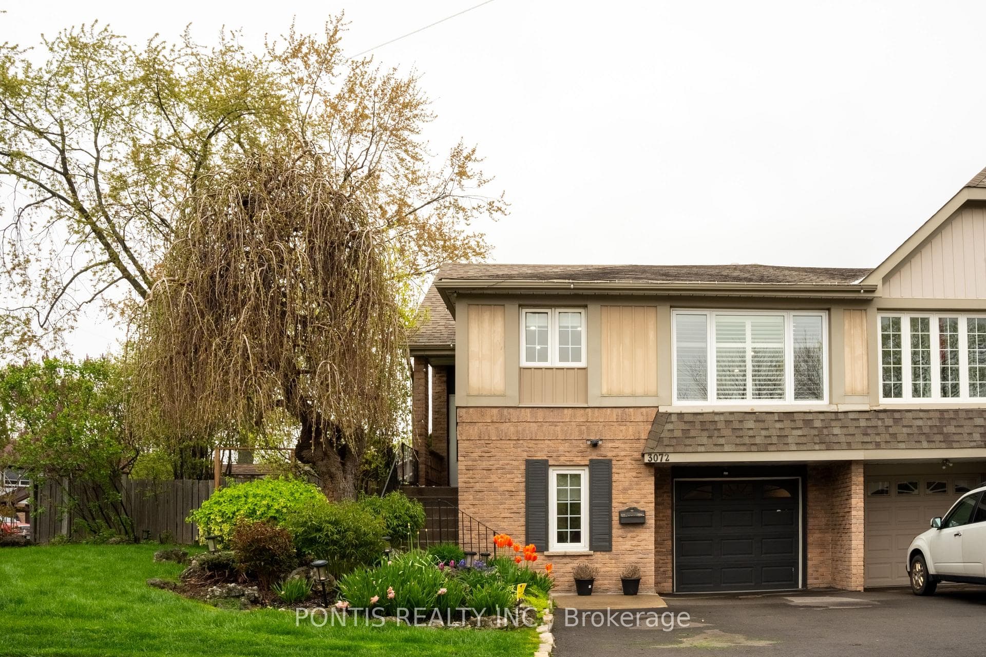 3072 Autumn Hill Crescent photo 1