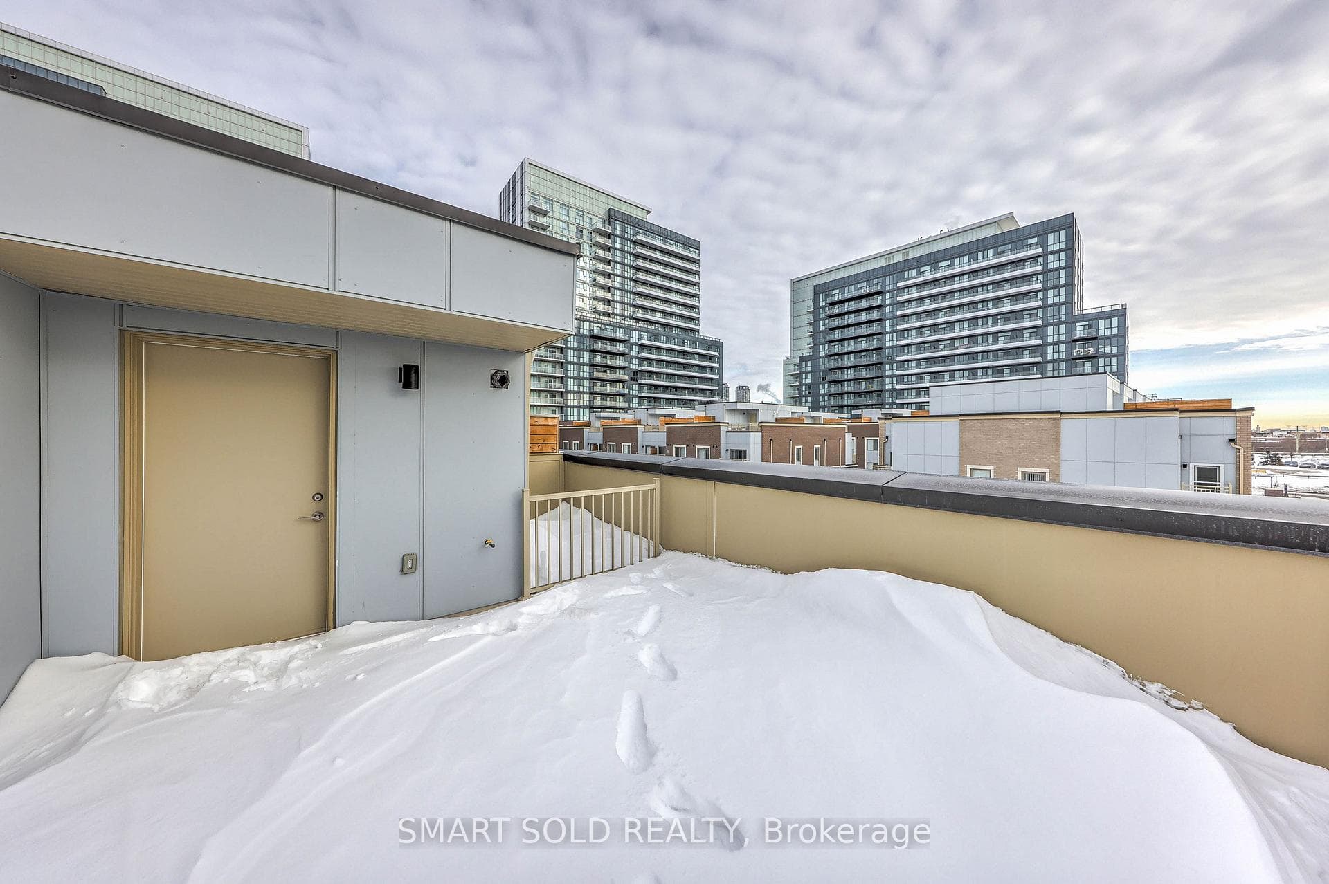 10 Almond Blossom Mews Unit 110 photo 36