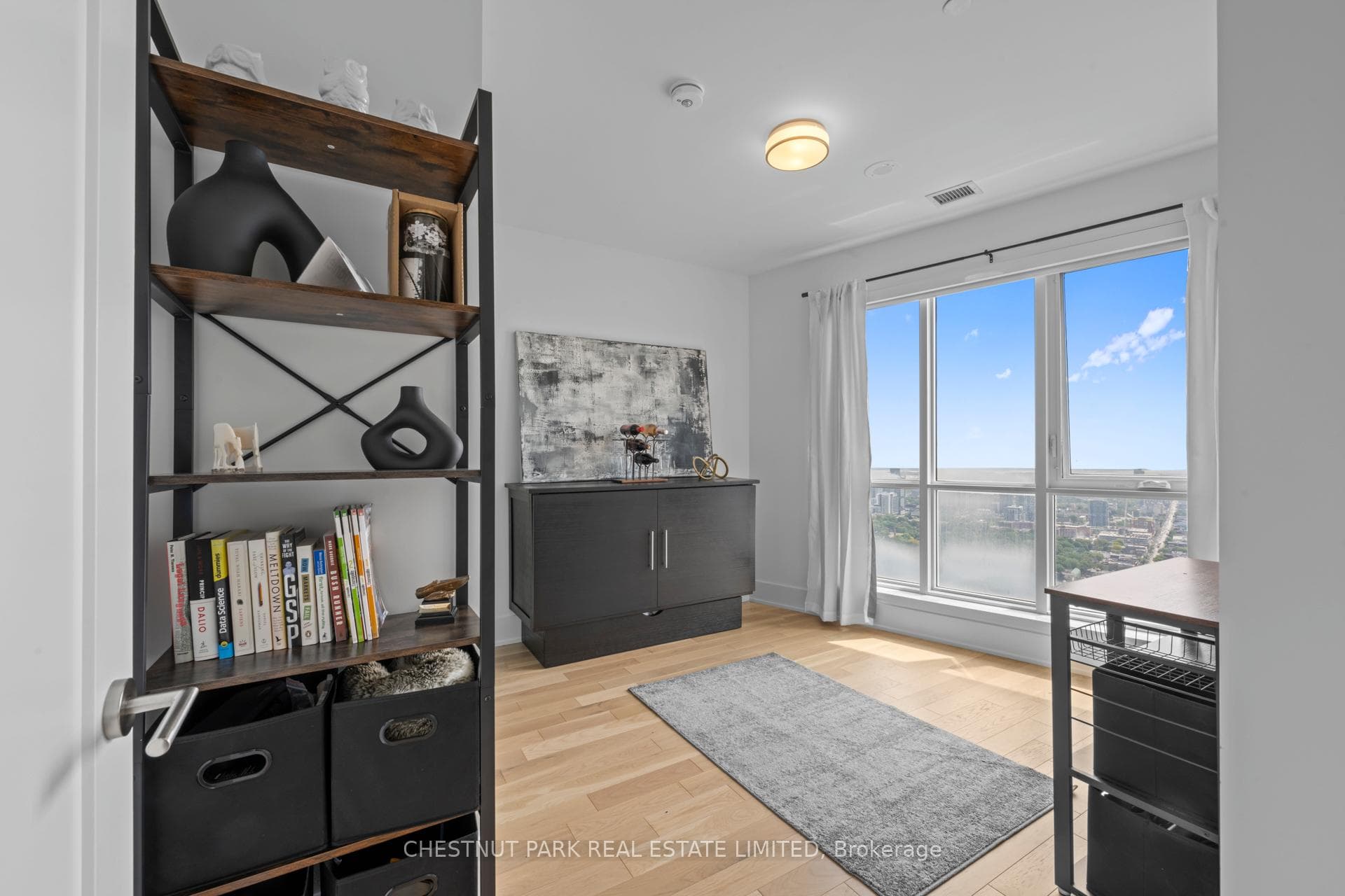 585 Bloor Street Unit 4419 photo 20