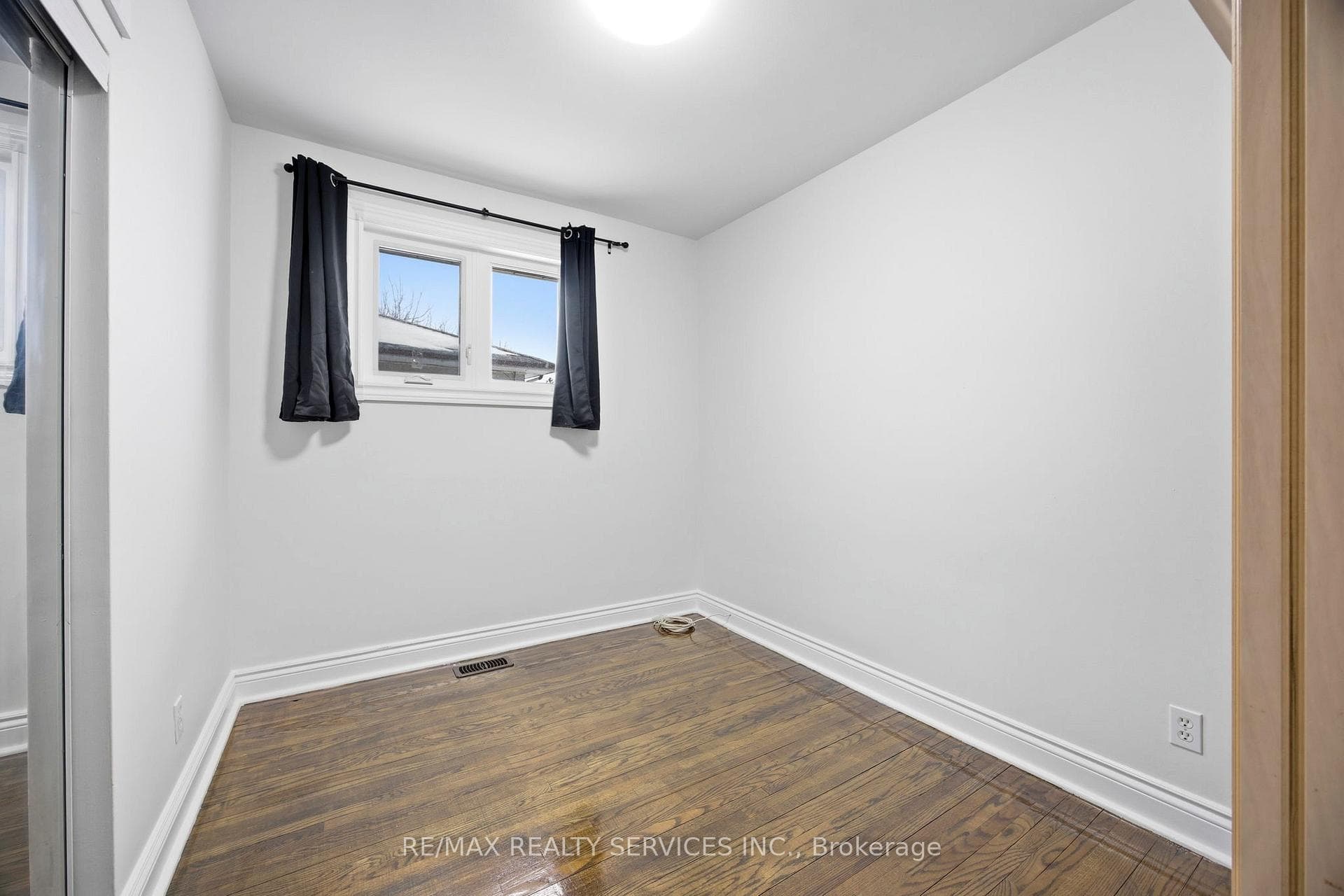 21 Radwinter Drive photo 14
