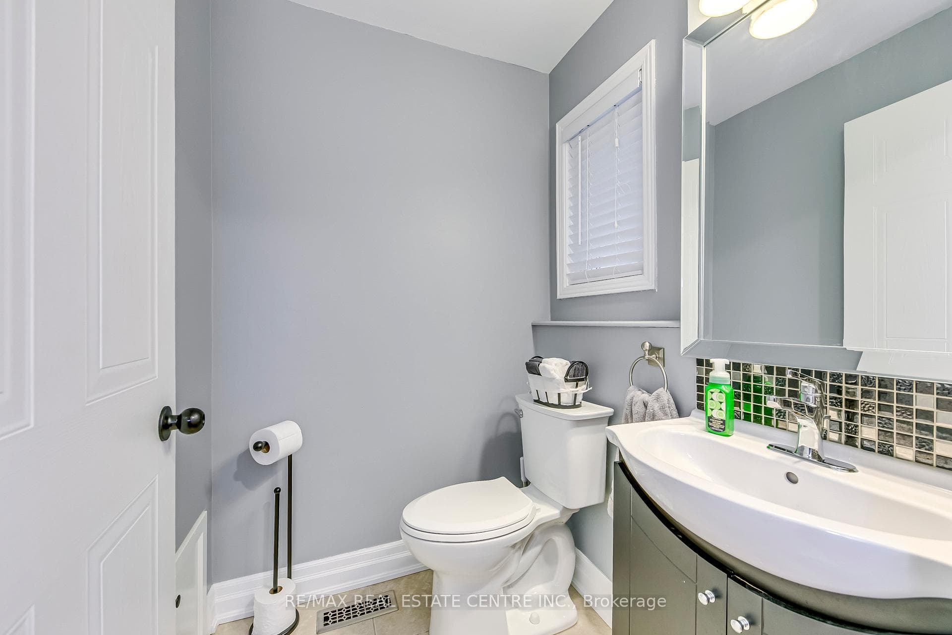 Powder Room