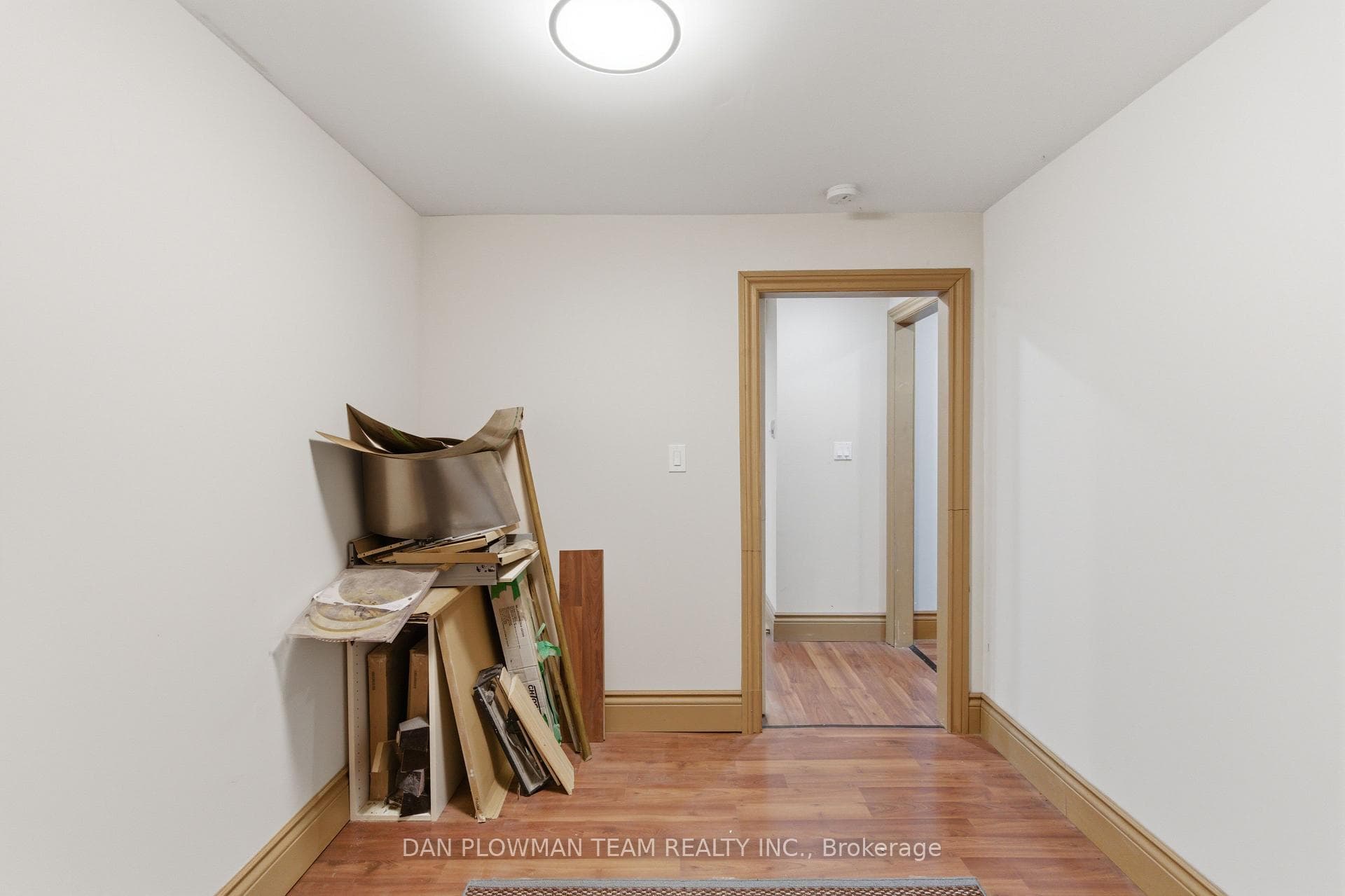 678 King Street photo 31