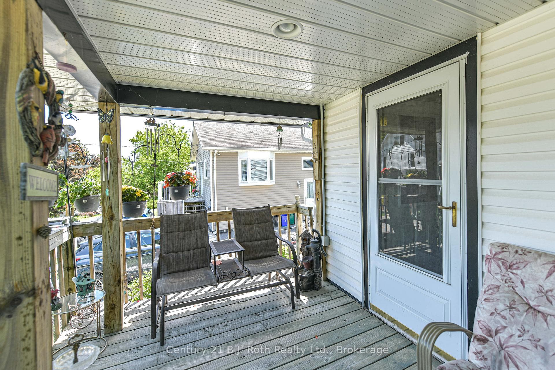 139 Borland Street photo 9