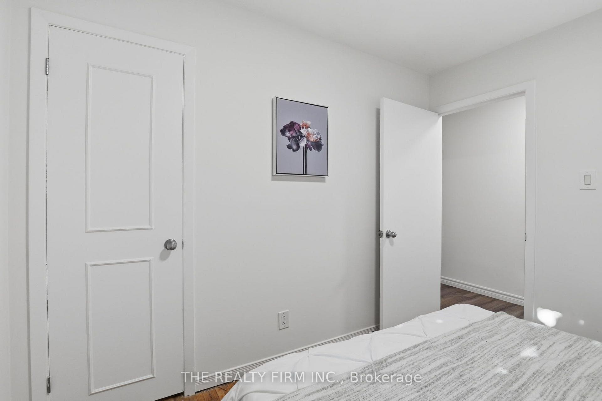 2 Noel Avenue photo 15